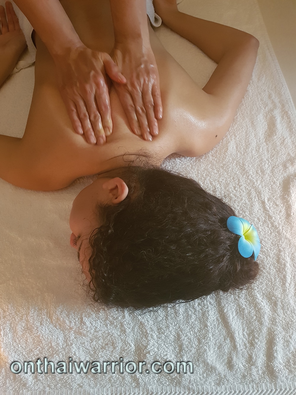 Chiroyli arman ayol bilan jinsiy aloqa